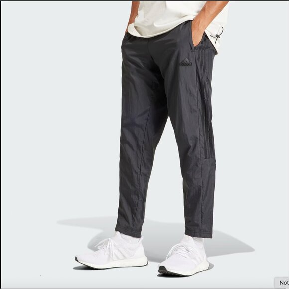 New with Tags Adidas Mens Tiro Woven Pants in Black - Picture 1 of 3